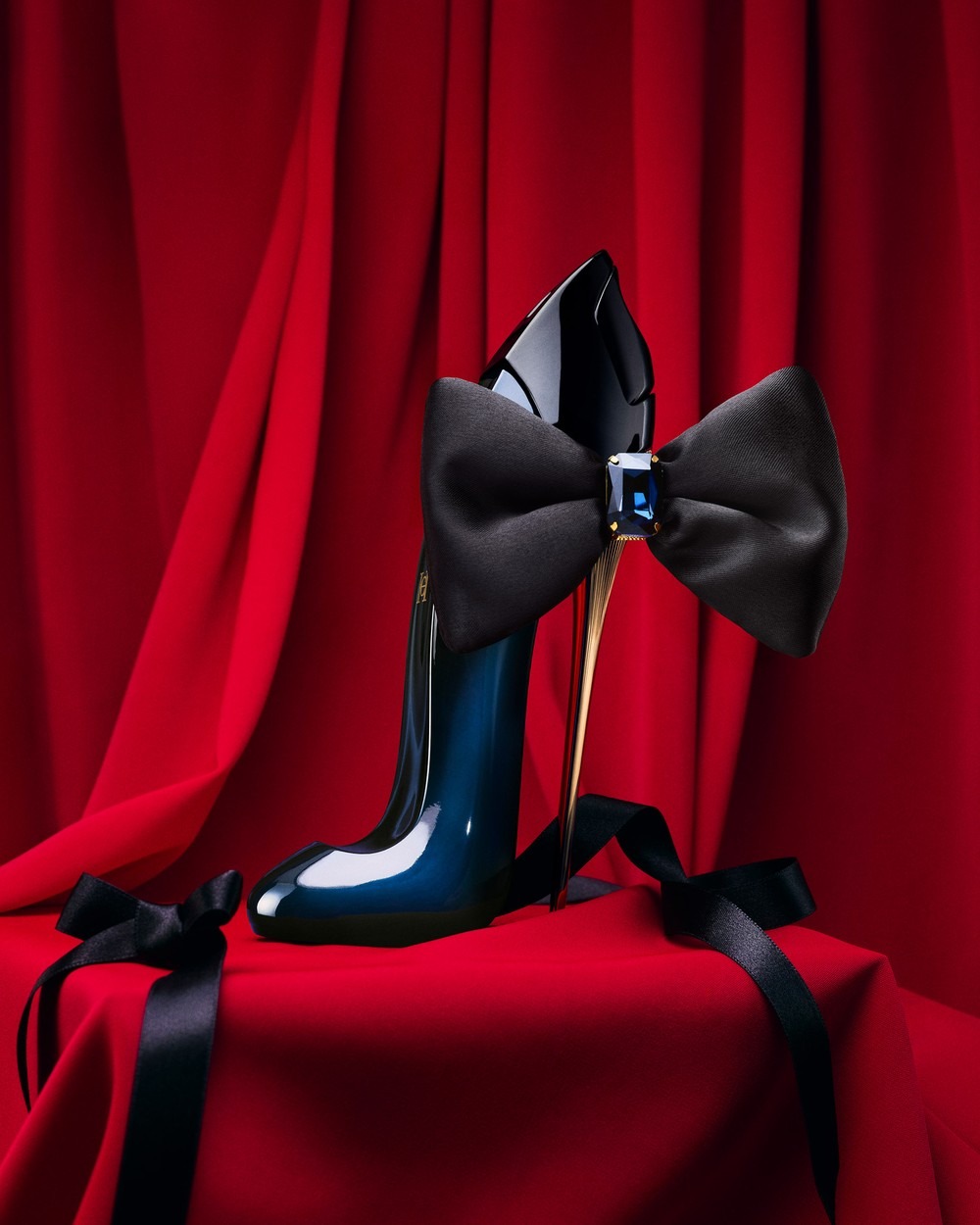 Fragrance Your Home - Carolina Herrera Good Girl Bowtastic Perfume